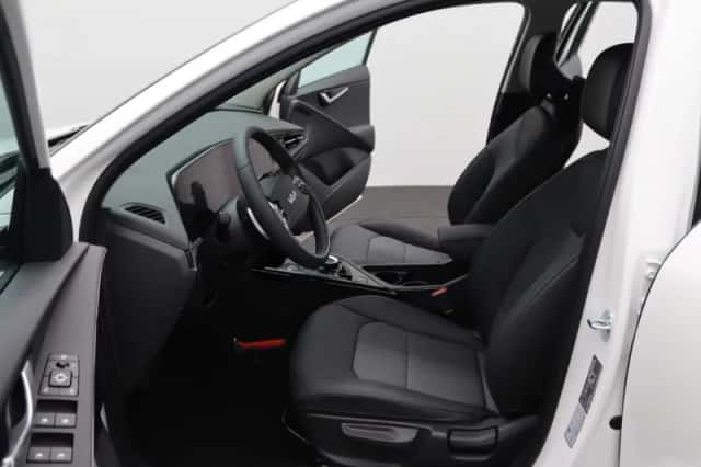 Kia Niro (2026) thumbnail 4