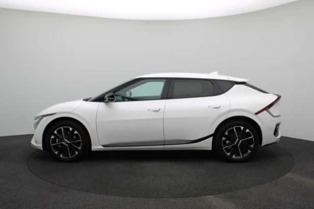 Kia EV6 (2025) thumbnail 6