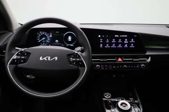 Kia Niro (2025) thumbnail 8