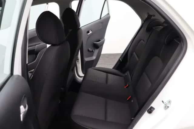 Kia Picanto (2022) thumbnail 14