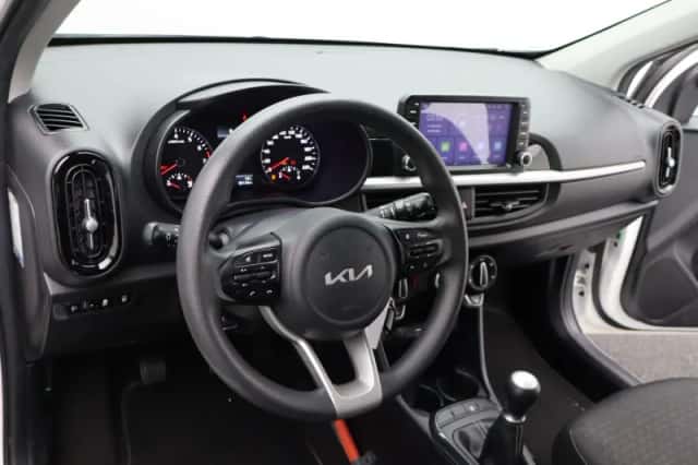 Kia Picanto (2022) thumbnail 27