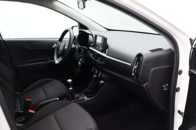 Kia Picanto (2022) thumbnail 29