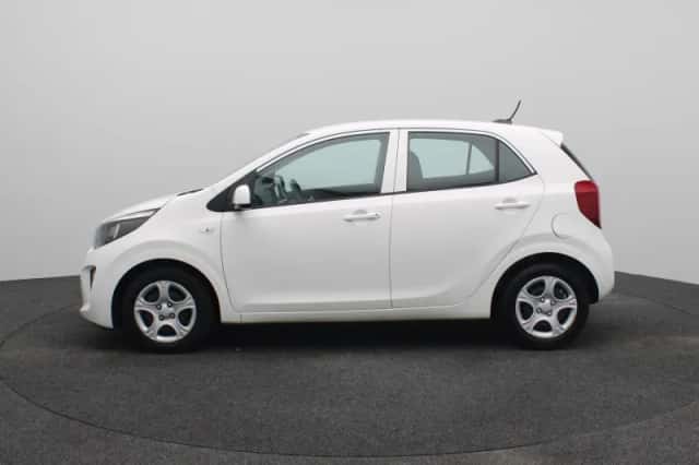 Kia Picanto (2022) thumbnail 6