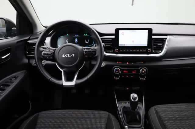 Kia Stonic (2025) thumbnail 9