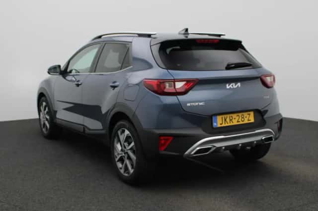Kia Stonic (2025) thumbnail 4
