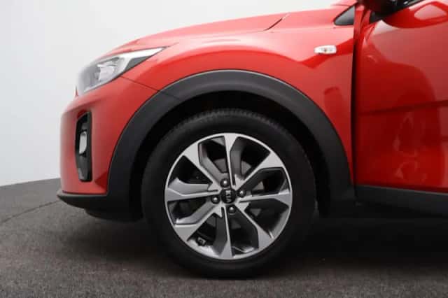 Kia Stonic (2019) thumbnail 20