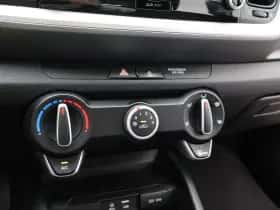 Kia Stonic thumbnail 24