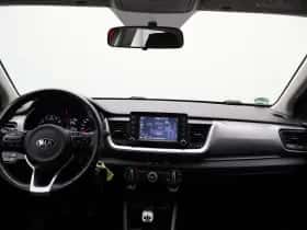 Kia Stonic thumbnail 33