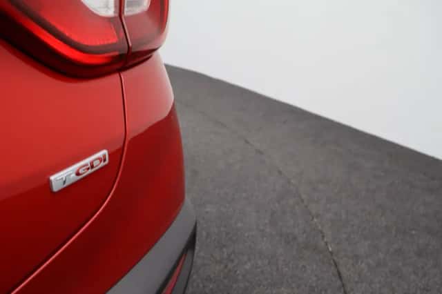 Kia Stonic (2019) thumbnail 40