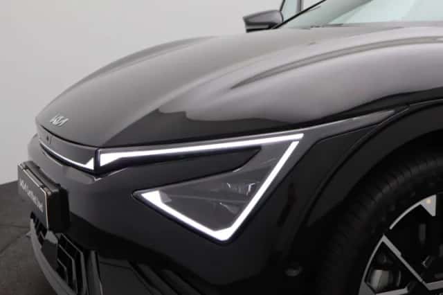 Kia EV6 (2025) thumbnail 15
