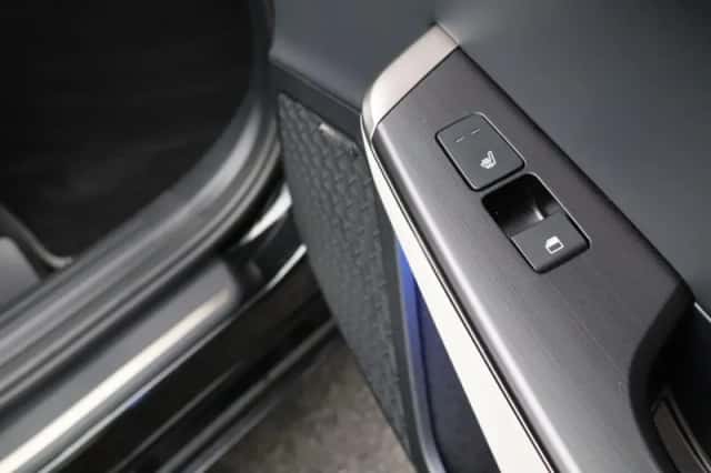 Kia EV6 (2025) thumbnail 37