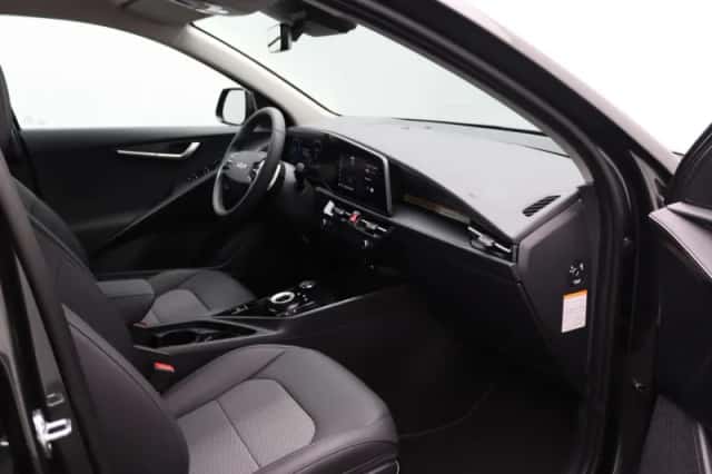 Kia Niro (2026) thumbnail 6