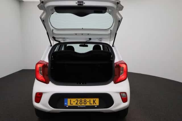 Kia Picanto (2021) thumbnail 13