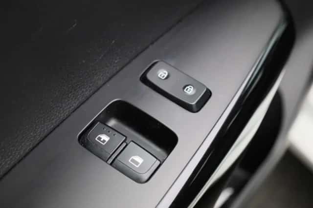 Kia Picanto (2021) thumbnail 26