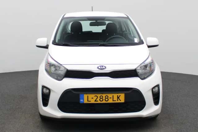 Kia Picanto (2021) thumbnail 5