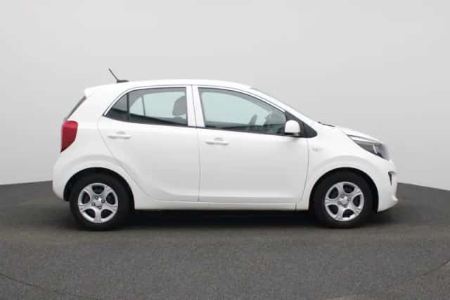 Kia Picanto (2021) thumbnail 8