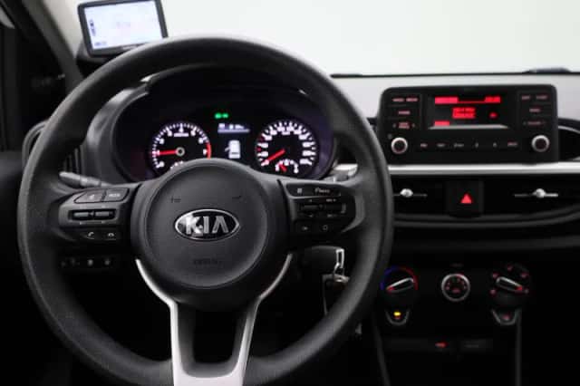 Kia Picanto (2021) thumbnail 9