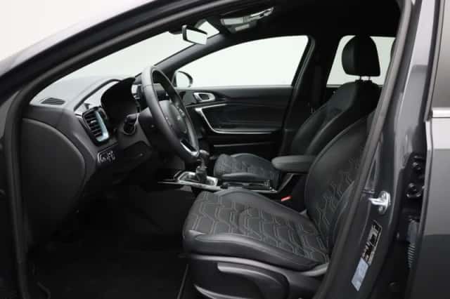 Kia Ceed Sportswagon (2025) thumbnail 11