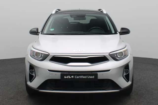 Kia Stonic (2022) thumbnail 5