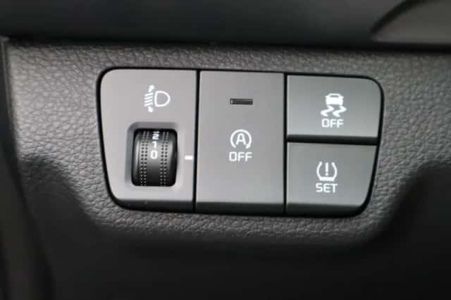 Kia Stonic (2025) thumbnail 27