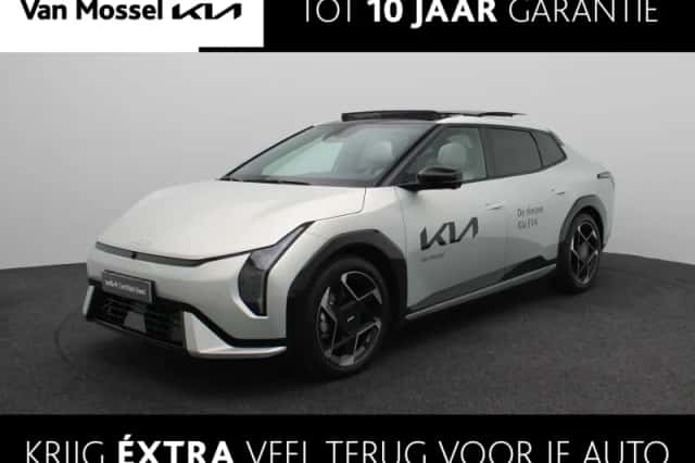 Kia EV4 (2025) thumbnail 1