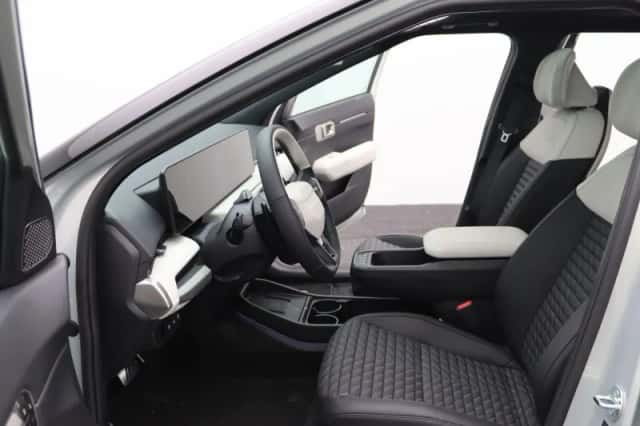 Kia EV4 (2025) thumbnail 11