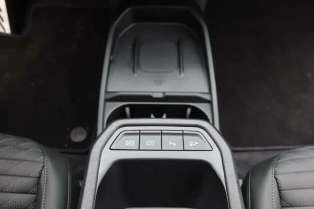 Kia EV4 (2025) thumbnail 10