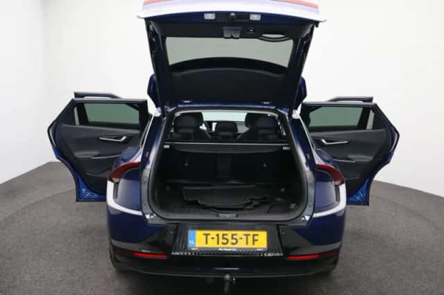 Kia EV6 (2023) thumbnail 17