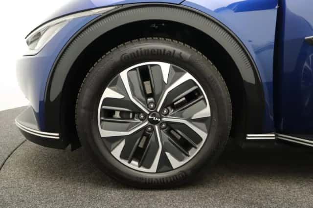 Kia EV6 (2023) thumbnail 19