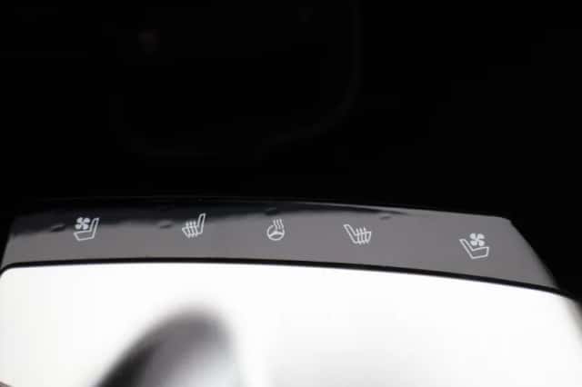 Kia EV6 (2023) thumbnail 27
