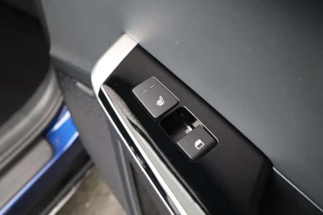Kia EV6 (2023) thumbnail 39