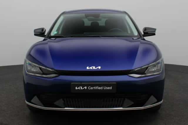 Kia EV6 (2023) thumbnail 5