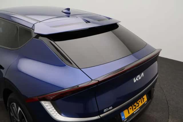 Kia EV6 (2023) thumbnail 45