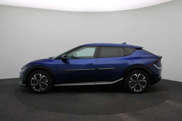 Kia EV6 (2023) thumbnail 7