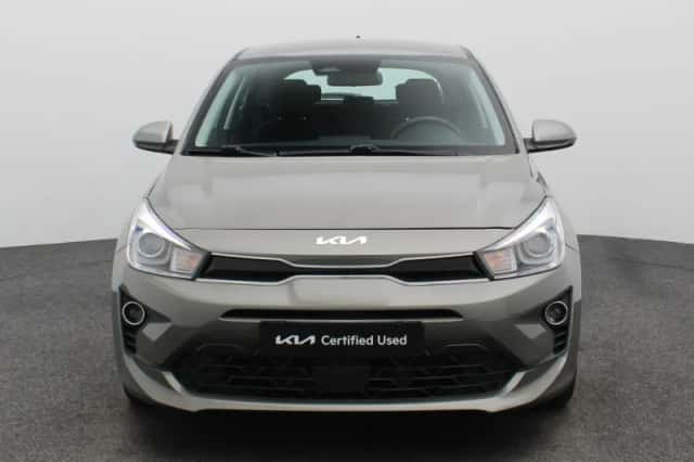 Kia Rio (2022) thumbnail 5
