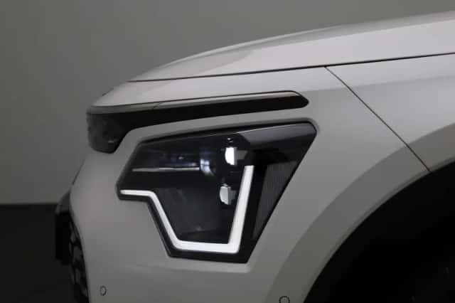 Kia Niro EV (2025) thumbnail 18