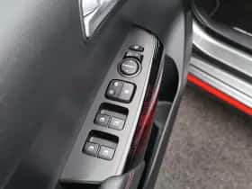 Kia Picanto (2022) thumbnail 25