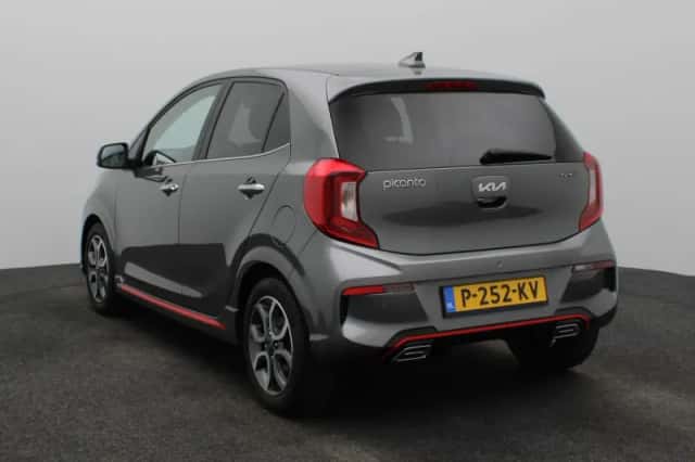 Kia Picanto (2022) thumbnail 4