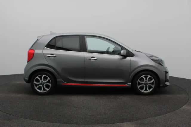 Kia Picanto (2022) thumbnail 8