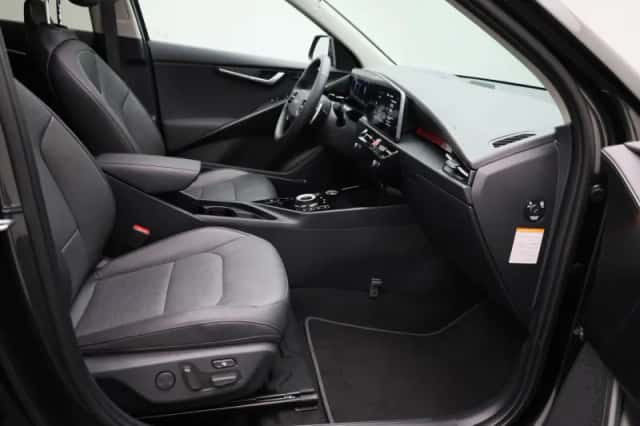 Kia Niro (2025) thumbnail 43