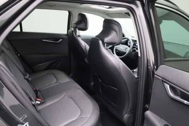 Kia Niro (2025) thumbnail 44