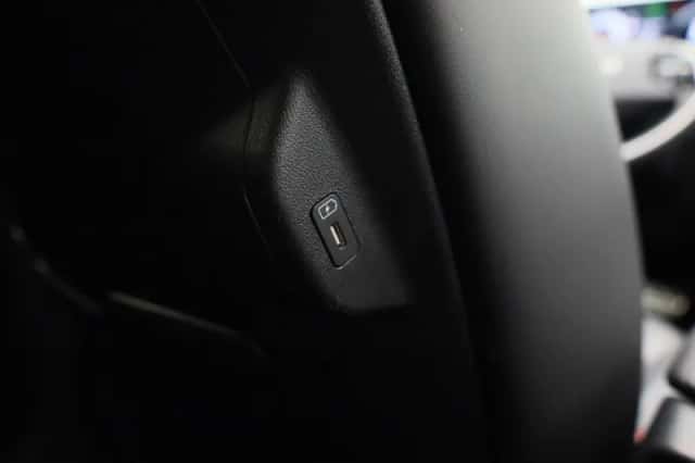 Kia Niro (2025) thumbnail 45