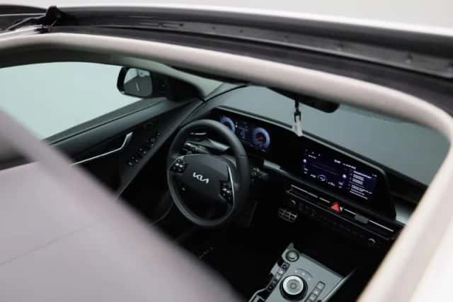 Kia Niro (2025) thumbnail 48