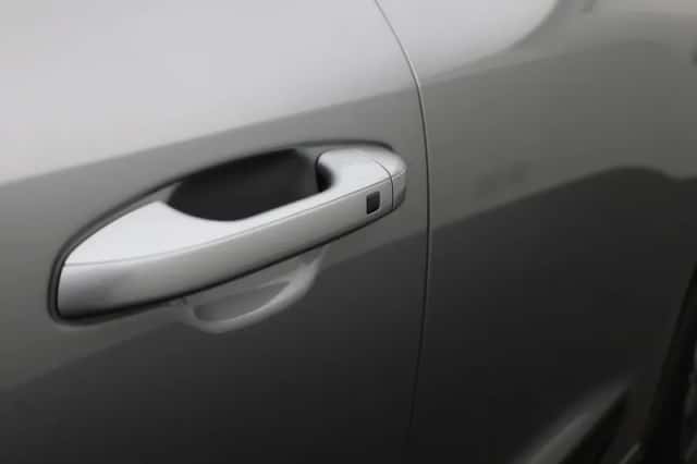 Kia Niro EV (2025) thumbnail 16