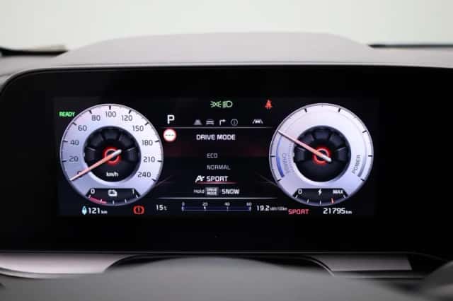 Kia Niro EV (2025) thumbnail 28