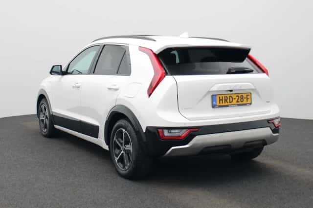 Kia Niro (2025) thumbnail 4