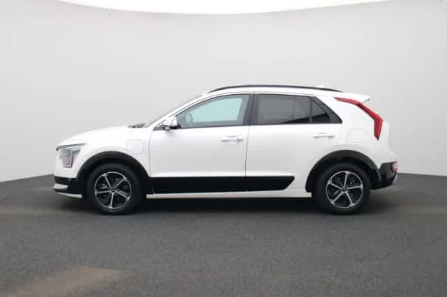 Kia Niro (2025) thumbnail 6