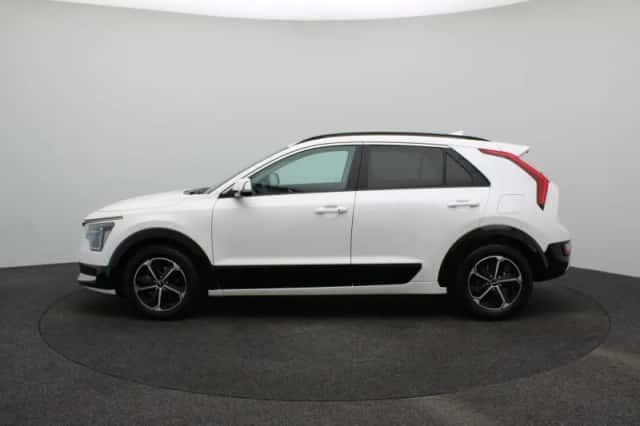 Kia Niro (2025) thumbnail 6