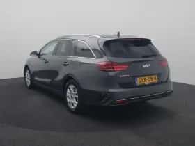 Kia Ceed Sportswagon thumbnail 2