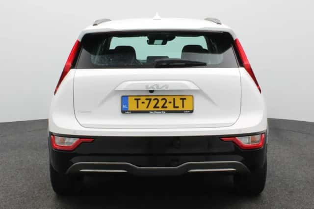 Kia Niro EV (2023) thumbnail 5